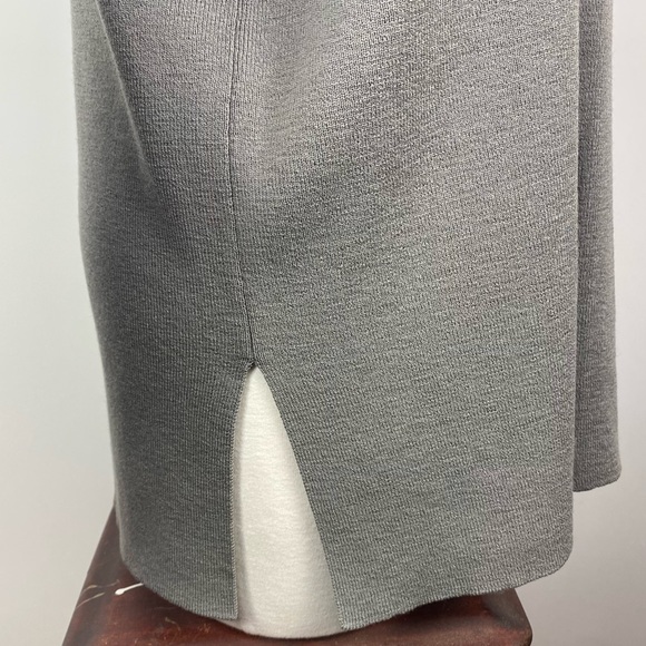 EILEEN FISHER Women’s Sweater 100% Wool Washable Oversized Small Gray V-Neck - Picture 5 of 8